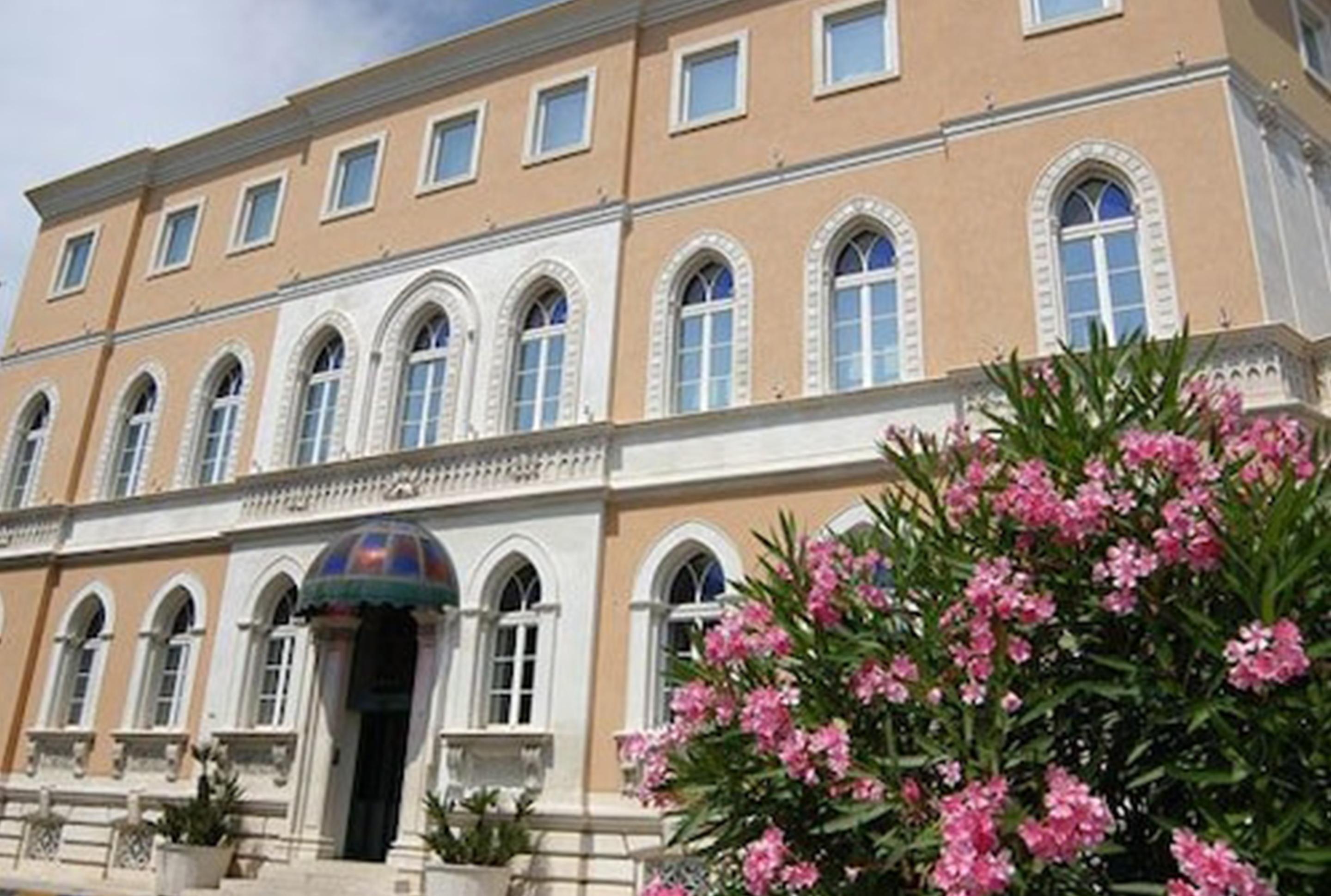 Grand Hotel Ortigia Syracuse Esterno foto The University of Split